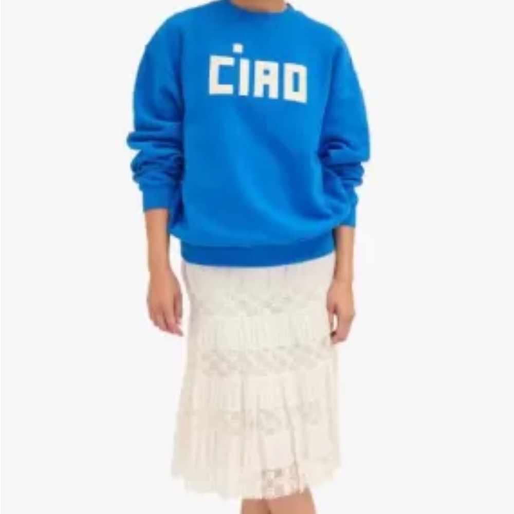 This oversized Ciao Sweatshirt in from Clare V is an easy and cheeky layer.
